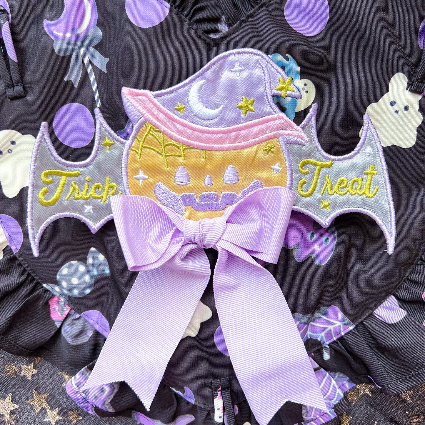 2-Way Satin Jackolantern Brooch