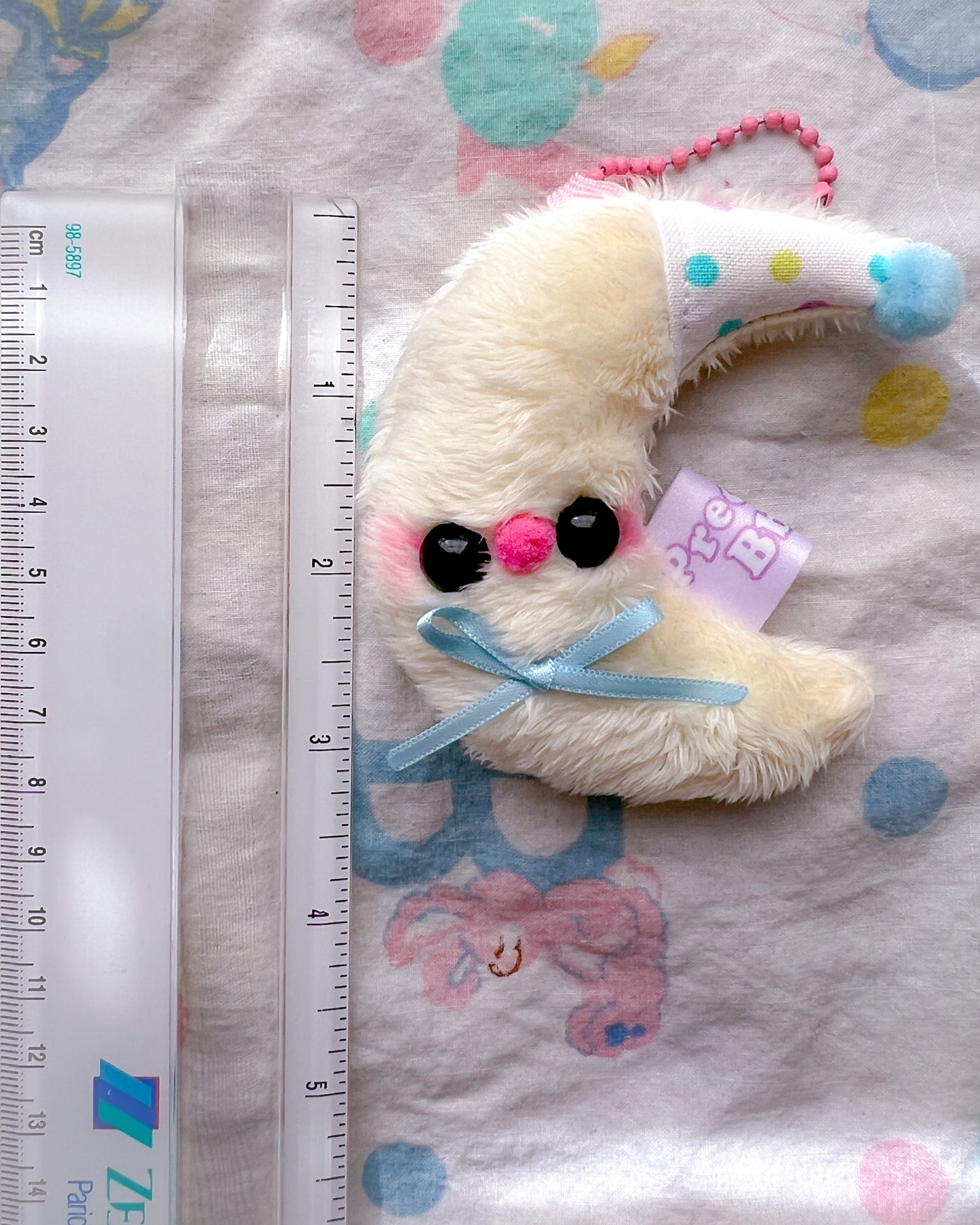 Baby Moon w/Polka Dot Hat Plush Charm