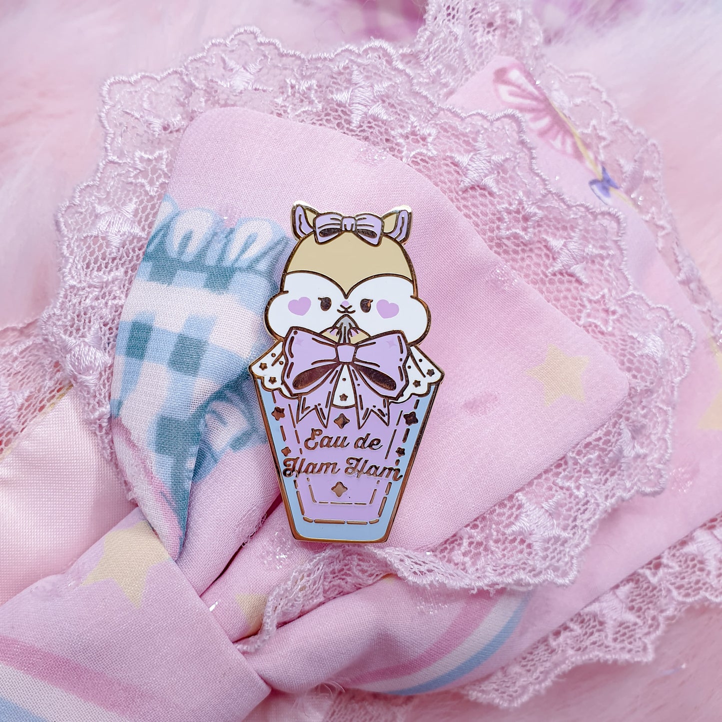 Eau De Ham Ham Honey Version🌻 | Patreon Exclusive Hard Enamel Pin