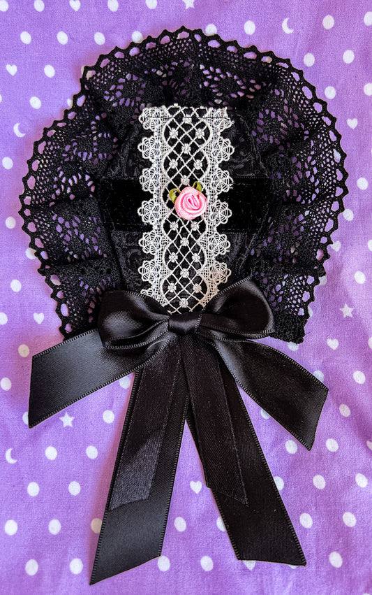 Rose Lattice Coffin Brocade Brooch