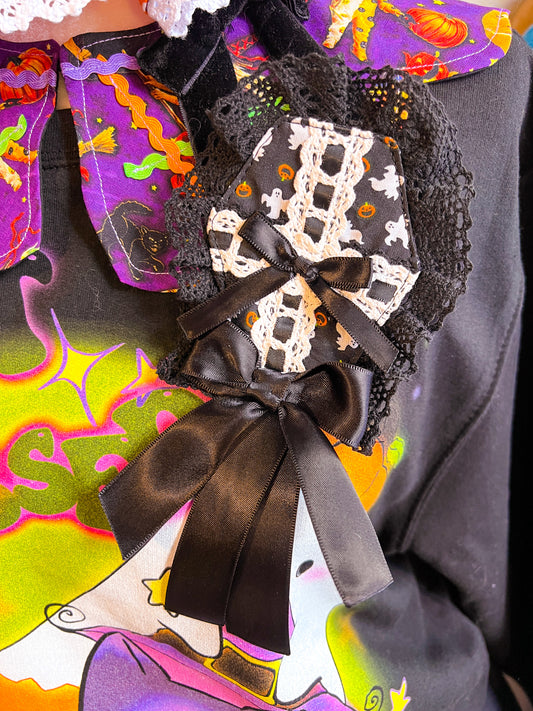 Ghosts and Pumpkins Coffin Brooch (A)