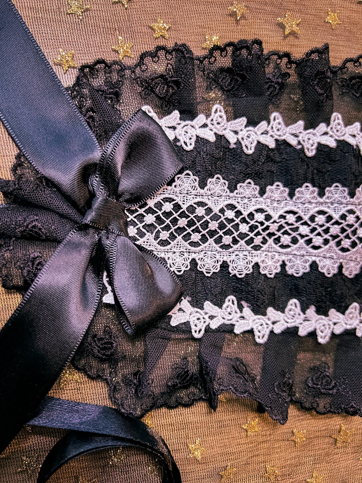 Lace Overlay Headdress