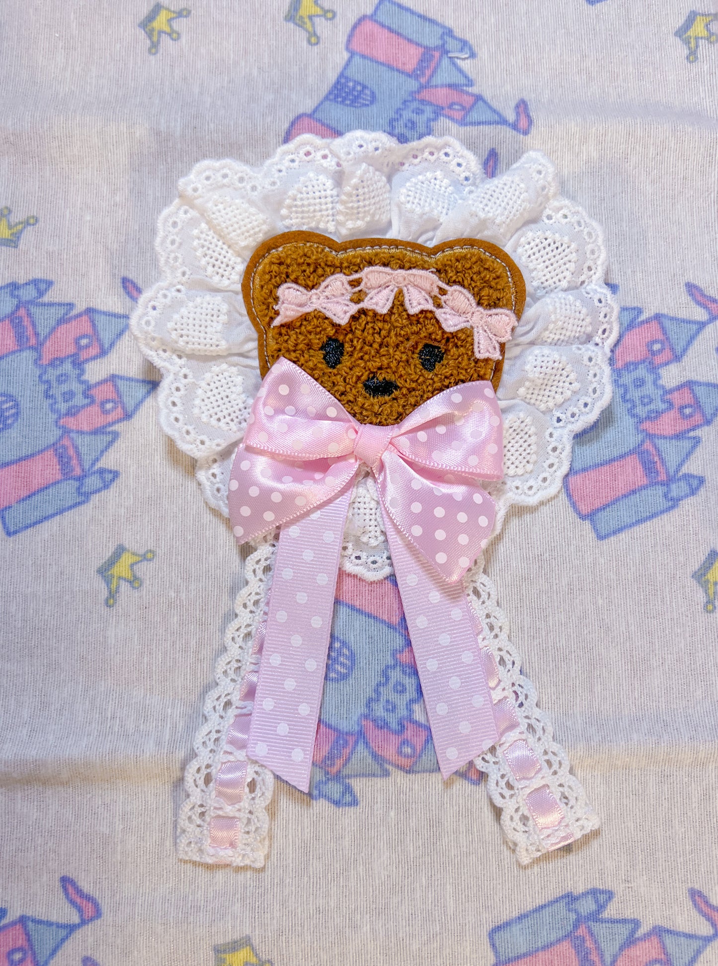 Pink Little Bear Brooch - White Heart Lace